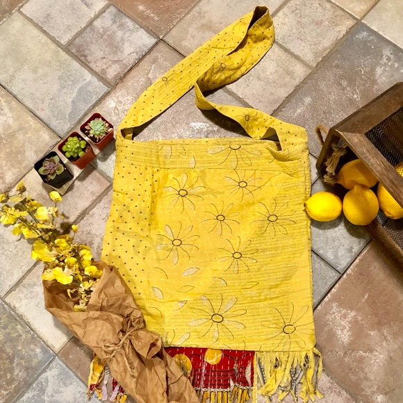 ✨HANDMADE  SARI KANTHA CROSSBODY MARKET BAG✨ - Picture 2 of 7